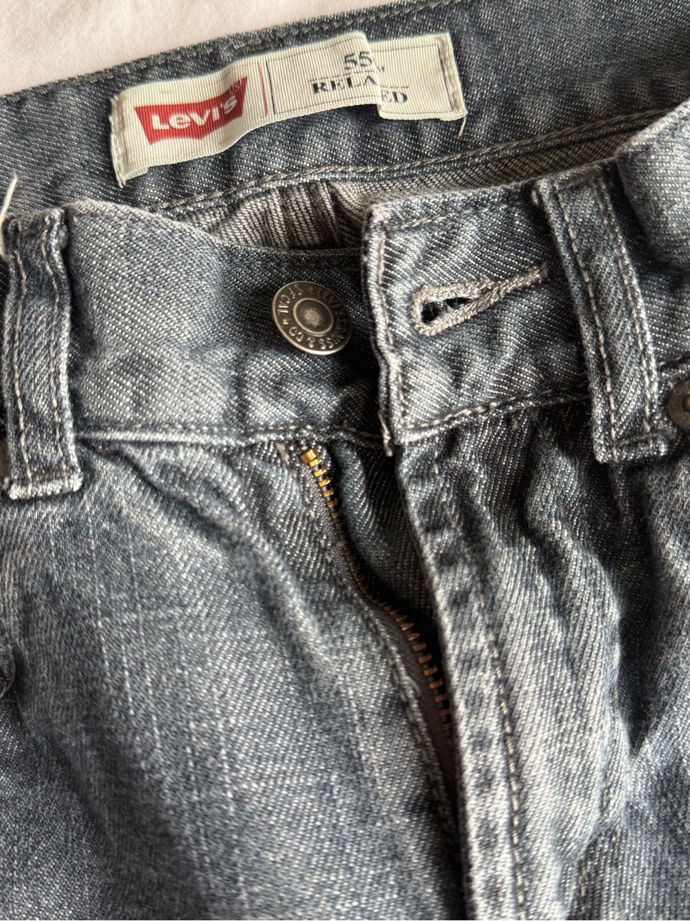 VTG LEVI'S 550 Relaxed Fit 12 Slim Jeans Boy Washed Dark Grey 100% Cotton Denim - Picture 8 of 10